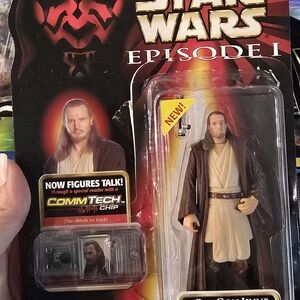 Star Wars Episode I Qui-Gon Jinn Figure with CommTech Chip